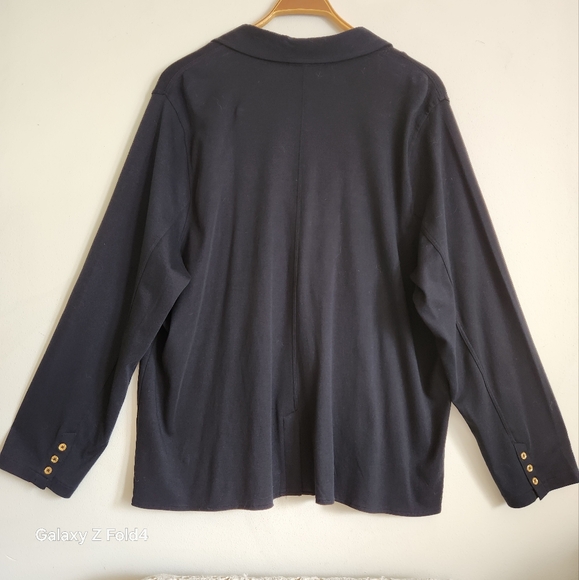 Ralph Lauren..  Navy Blue Women's Blazer with Embroidered Crest - Picture 2 of 6